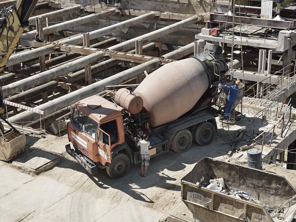 https://katariatransport.in/wp-content/uploads/2017/08/inner_big_trucks_04.jpg